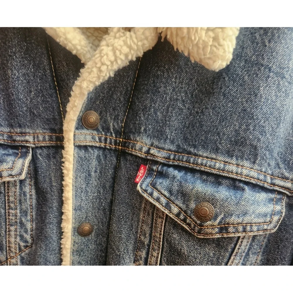 Vintage LEVI'S Sherpa Fur Lined Trucker Denim Jacket Mens Blue Ranch Coat Size M